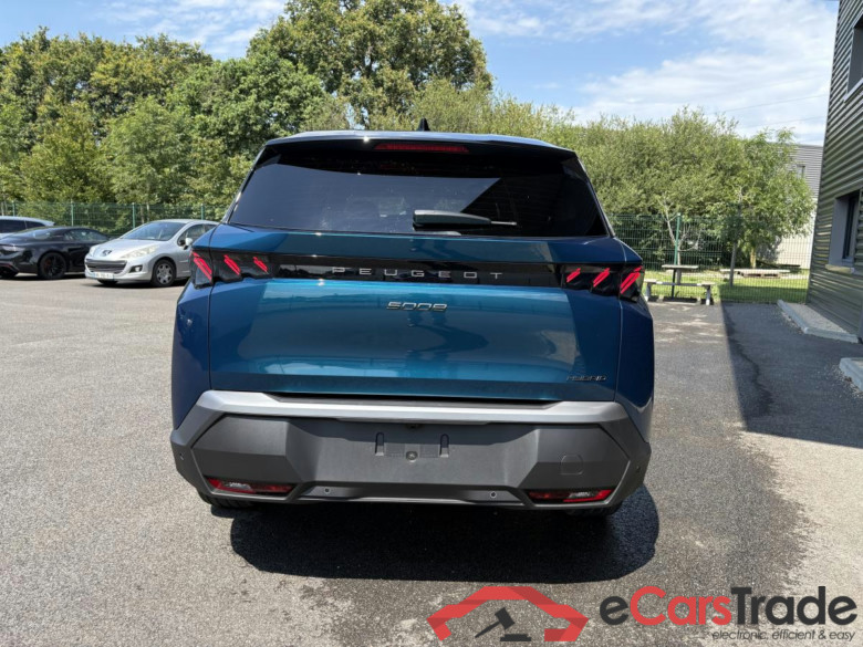Peugeot 5008 GT 1.2 HYBRID 145 E-DCS6 #4