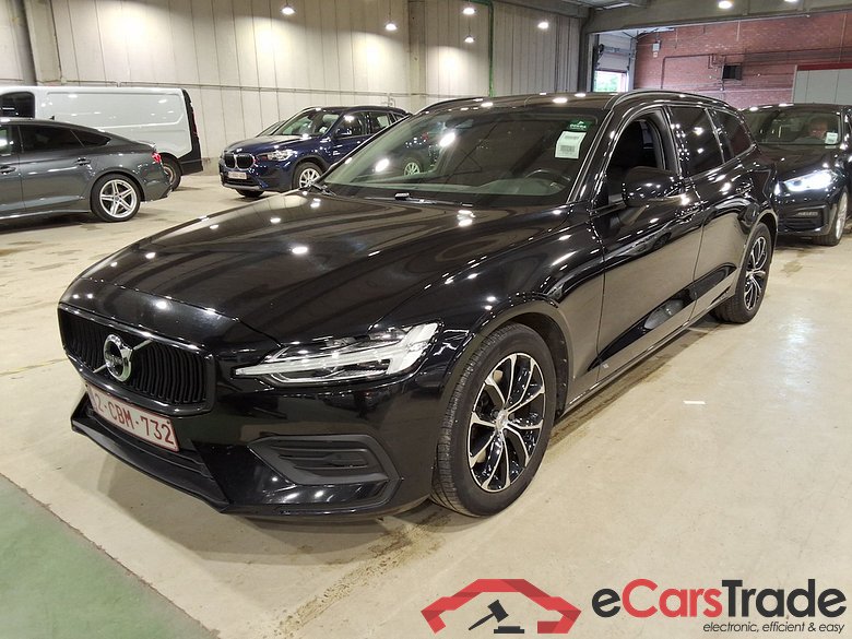 VOLVO V60 2.0 B3 MHEV MOMENTUM PRO DCT