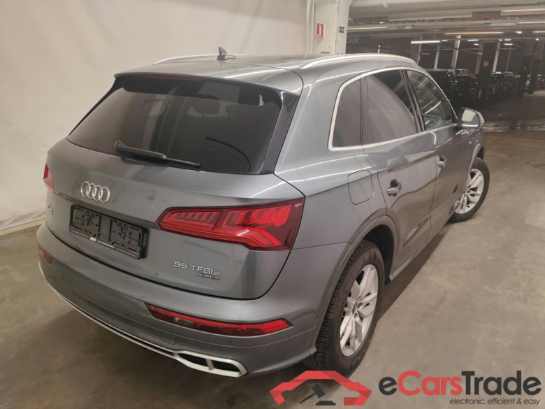 Audi Q5 Sport 55 TFSi e S tronic quattro 5d #2
