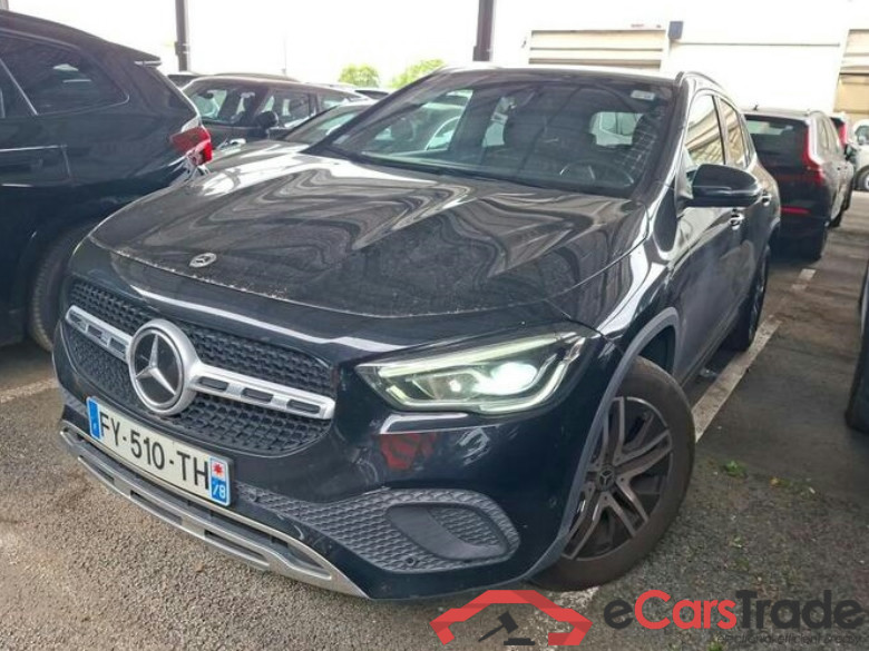 Mercedes GLA 200d Aut. LED Widescreen Navi 1/2 Sport-Leather KeylessGo Camera Klima PDC ... #1