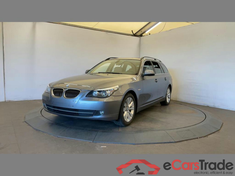 BMW 5 SW Dsl (E61) Touring 520 dA #1