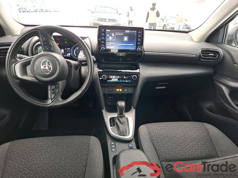 TOYOTA Yaris Cross Hybride / 2021 / 5P / SUV 1.5 HYBRID 116H DYNAMIC AUTO #5