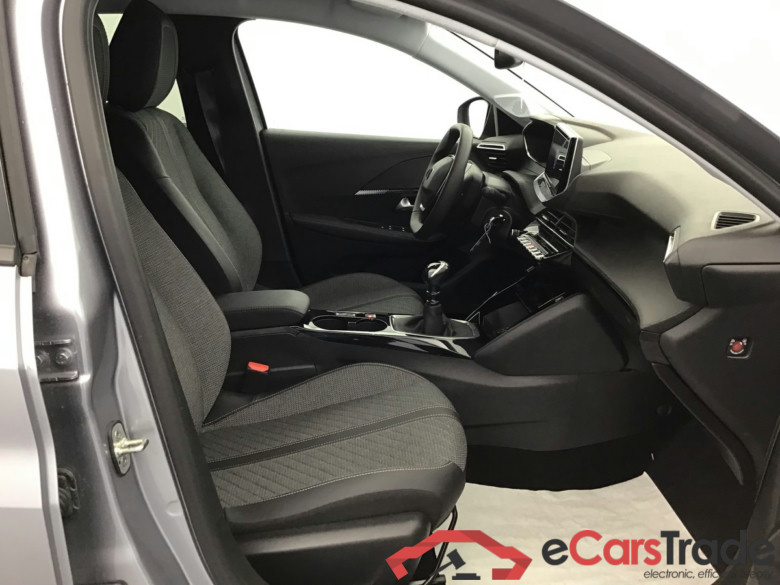 Peugeot 208 Allure 1.2 Gasoline 102hp #6