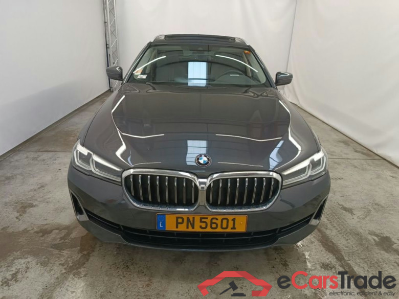 BMW 5 TOURING DIESEL - 2020 520 dXA 190 MHD 5d #5