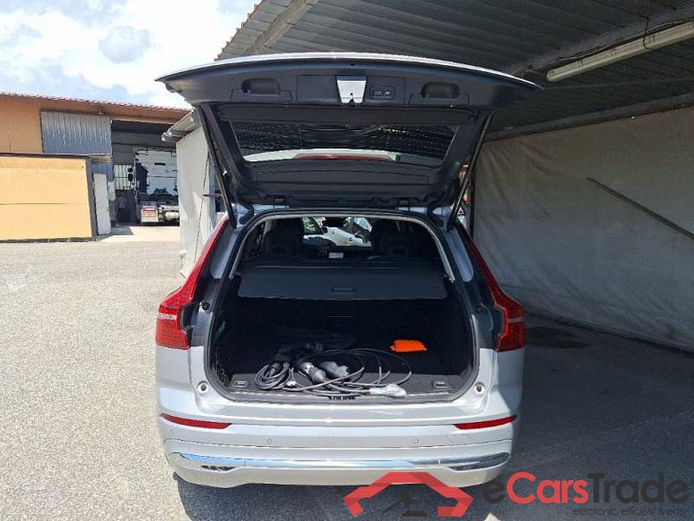 VOLVO XC60 / 2021 / 5P / SUV T6 PLUG-IN AWD AUTO RECHARGE INS. EXP #5