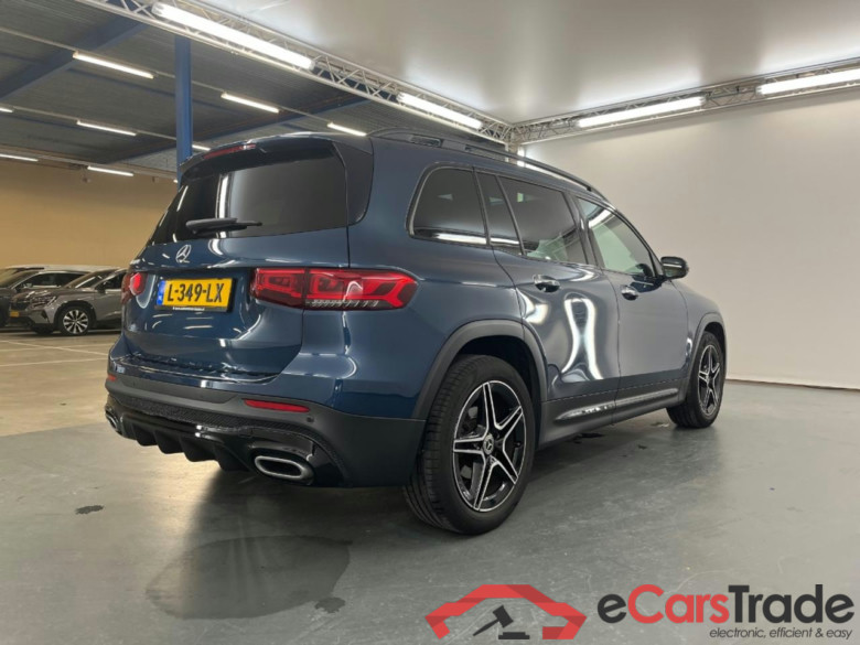 MERCEDES-BENZ GLB 200 Business Solution AMG #4