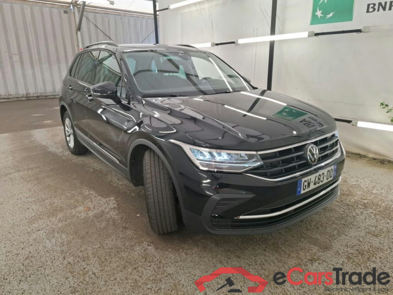 VOLKSWAGEN Tiguan / 2020 / 5P / SUV 2.0 TDI 150 DSG7 Life Business #4