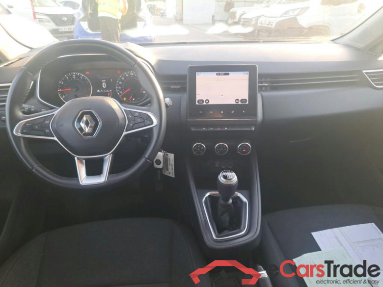 RENAULT Clio / 2019 / 5P / berlina con portón Intens TCe 67 kW (91CV) (AC) #3