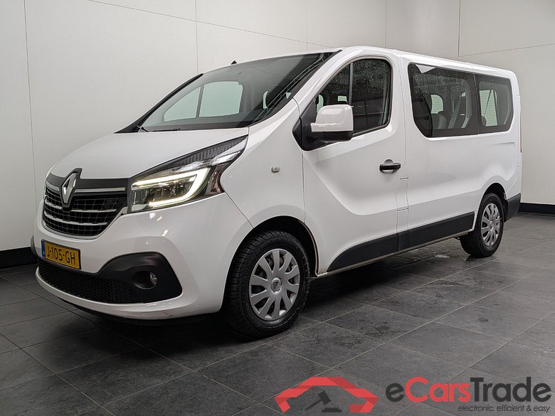 RENAULT TRAFIC PASSENGER 2.0 dCi 145 Zen #1