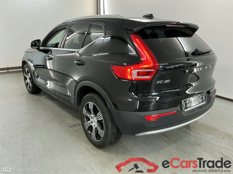 VOLVO XC40 1.5 T3 Inscription #3