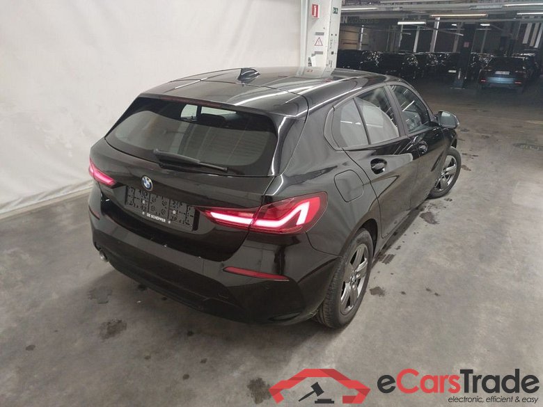 BMW 1 Reeks Hatch 116dA (85 kW) 5d #2