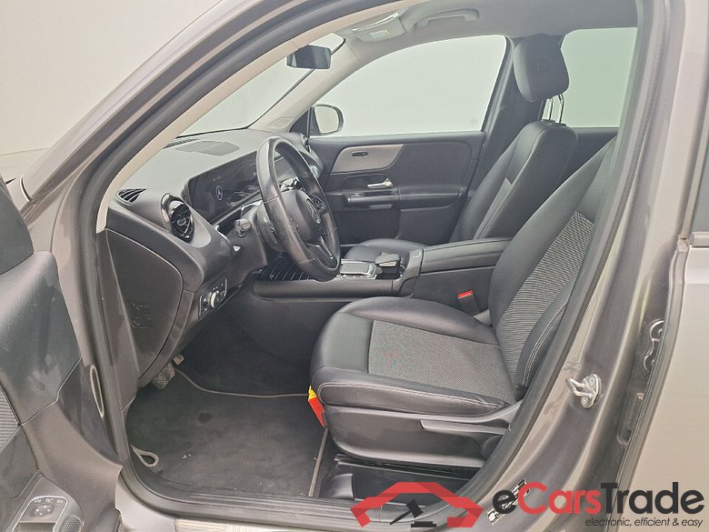 Mercedes, GLB '19, Mercedes-Benz GLB GLB 200 Business Solution 5d #3