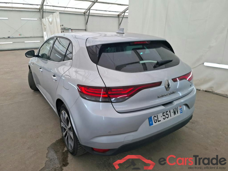 RENAULT Mégane Berline / 2020 / 5P / Berline techno E-Tech hybride rechargeable 160 #2