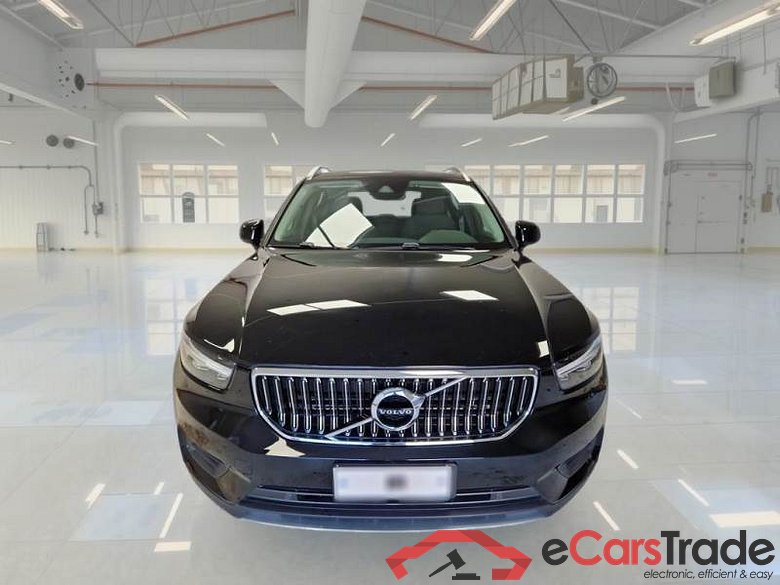 VOLVO XC40 / 2017 / 5P / FUORISTRADA T4 PLUG-IN HYBRID AUTO RECH INSC EXPR N1 #6