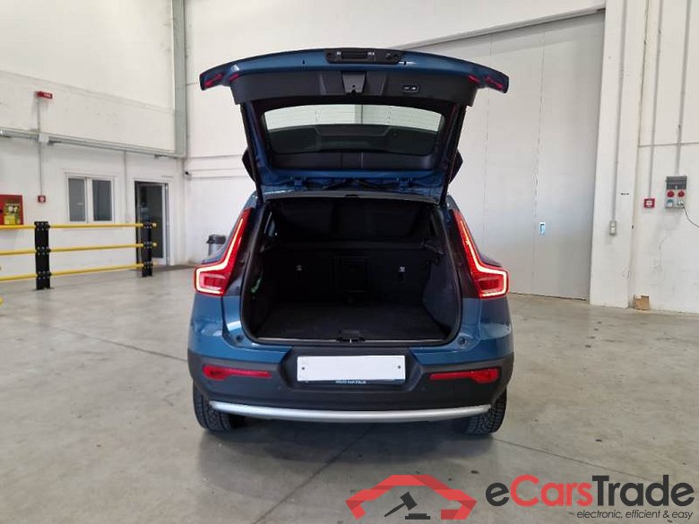 VOLVO XC40 / 2021 / 5P / SUV T5 RECHARGE PLUG-IN AUTO PLUS BRIGHT #5