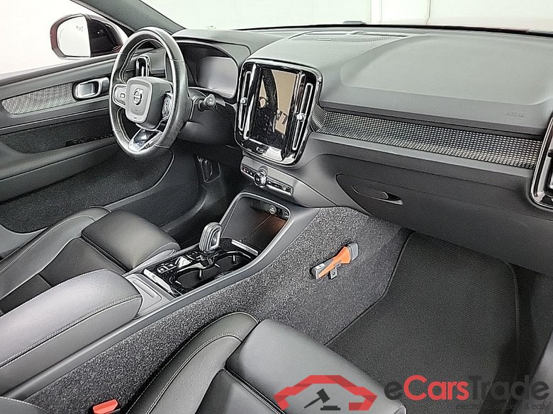 VOLVO XC40 T3 automaat R-Design 5D 120kW #6