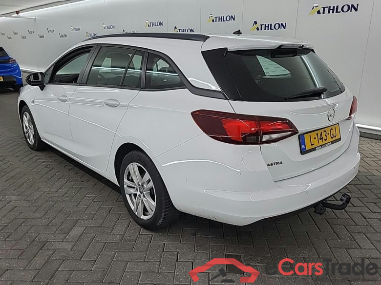 OPEL Astra Sports Tourer 1.2 turbo 81kW Edition 5D #4