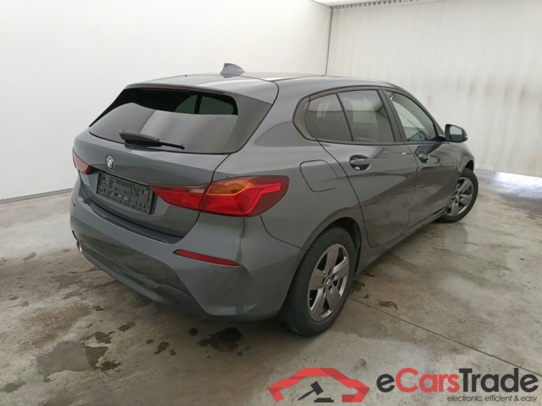 BMW 1 Reeks Hatch 118i (103 kW) 5d #2