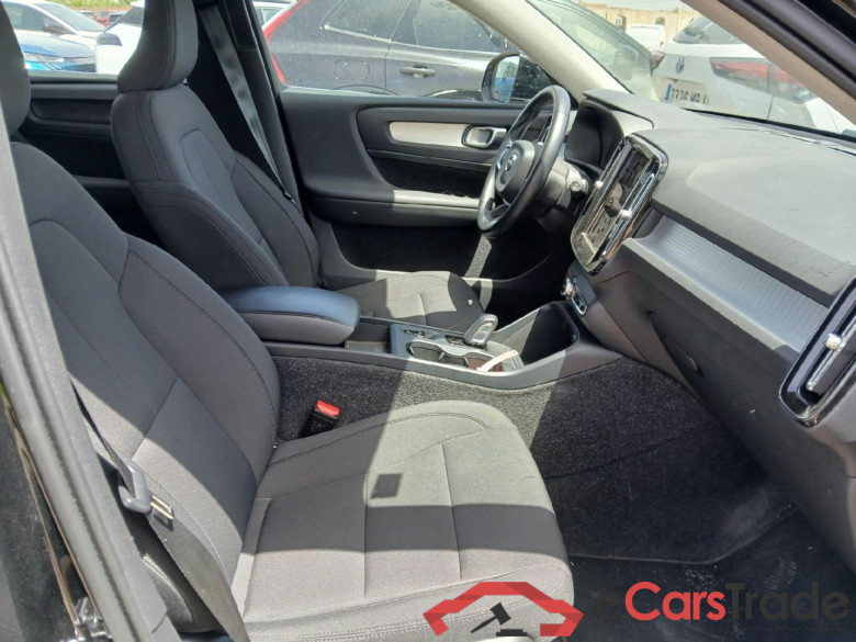 VOLVO XC40 / 2017 / 5P / todoterreno 1.5 T4 Twin Recharge Inscription Ex Auto #6