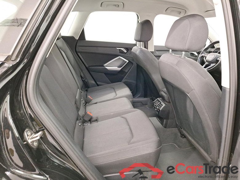 AUDI Q3 1.4 45 TFSI E S TRONIC #5