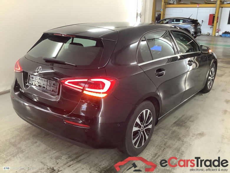 MERCEDES-BENZ CLASS A SEDAN (V177) A 180 Business Solution #4