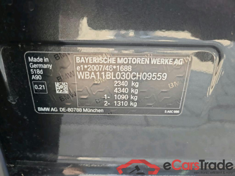 BMW - BMW 5 BERLINE 518dA 150PK M Sport Business Edition Pack Safety & Innovation  With Head Up & Business With Dakota Heated Seats & Travel & Towing Hook #6