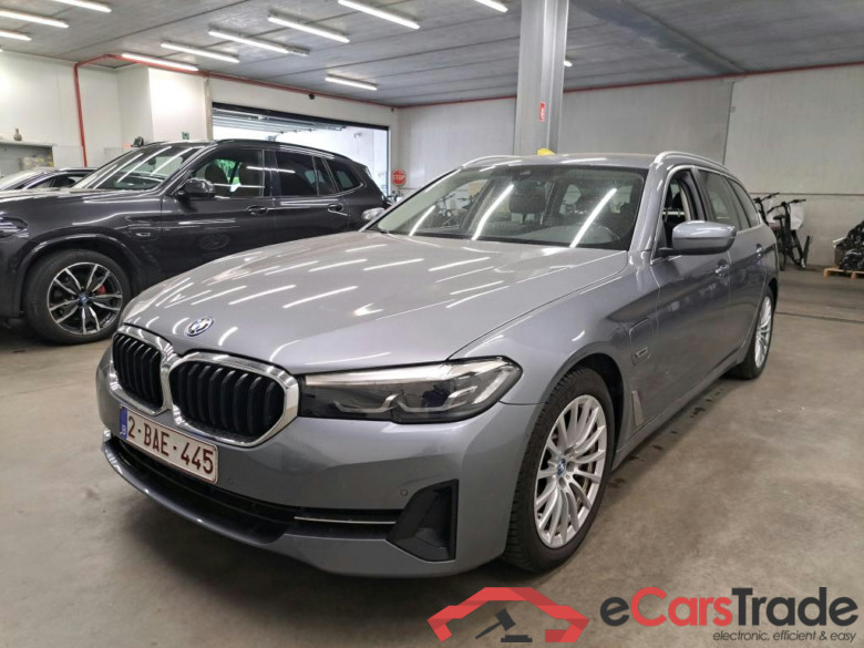 BMW - BMW 5 TOURING 530e 292PK Business Edition With Dakota Heated Seats & Driving Assistant & Parking Assistant Pack  * HYBRID * #1