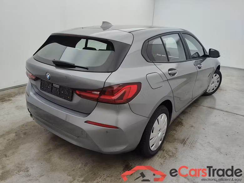 BMW 1 Reeks Hatch 116iA (80 kW) 5d #2