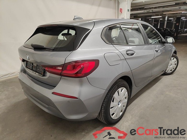 BMW 1 Reeks Hatch 116iA (80 kW) 5d #2
