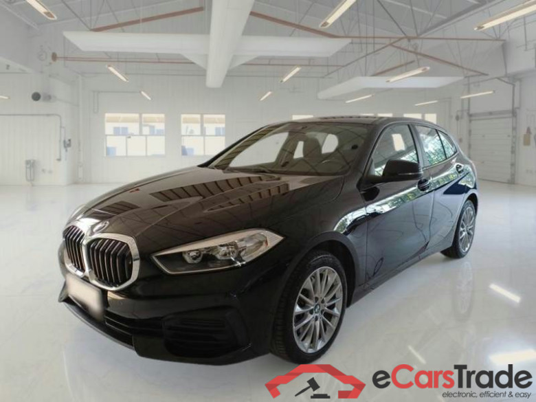 BMW SERIE 1 / 2019 / 5P / BERLINA 116D BUSINESS ADVANTAGE #1