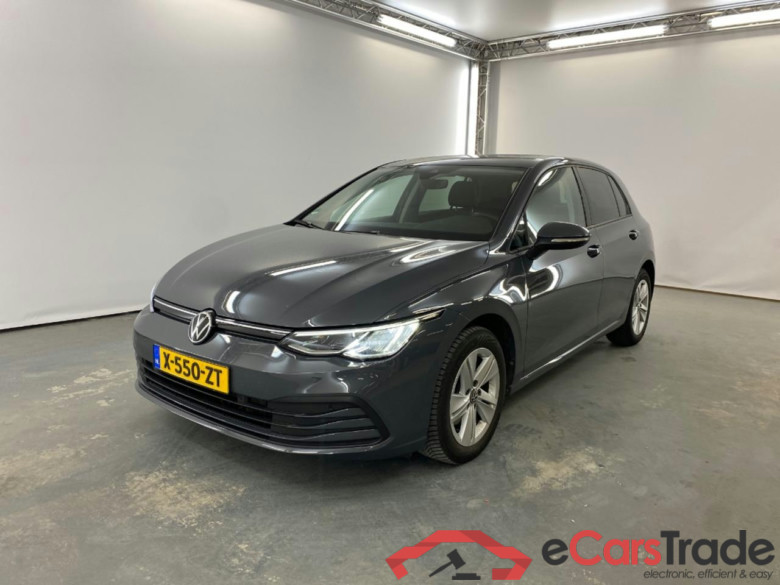VOLKSWAGEN GOLF 1.0 eTSI Life #1