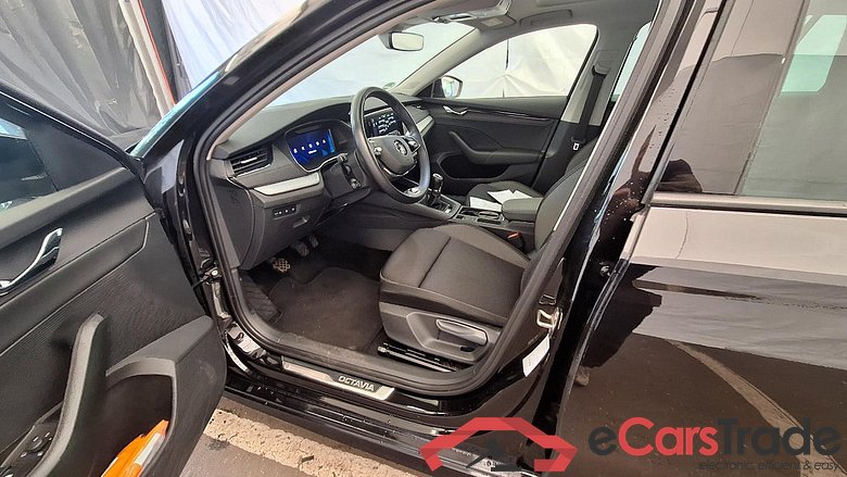 Octavia Combi Ambition 2.0 TDI 110KW MT6 E6d #4