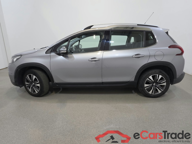 Peugeot 2008 1.2 PureTech Allure Navi 1/2 Leather Klima PDC ... #2