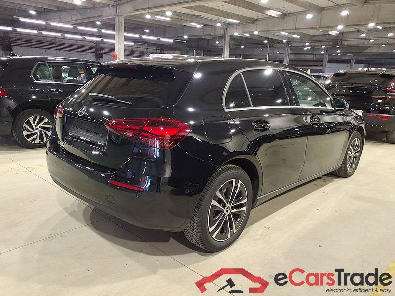 MERCEDES-BENZ A-CLASS 1.3 A 250 E BUSINESS LINE DCT #4