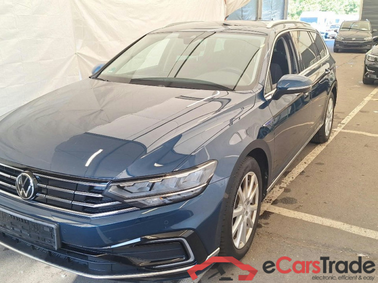 Passat Variant GTE 1.4 TSI 160KW AT6 E6d #1
