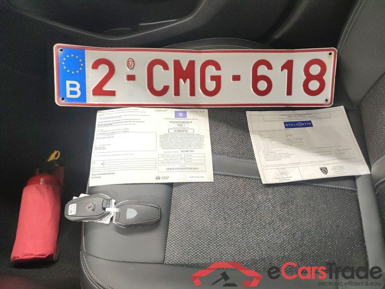 Peugeot 308 SW 1.5 BlueHDi 130 S&S Allure 5d #4