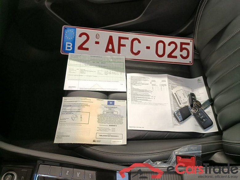 Skoda Superb Combi 1.4 TSI iV 160kW DSG6 L&K 5d #4