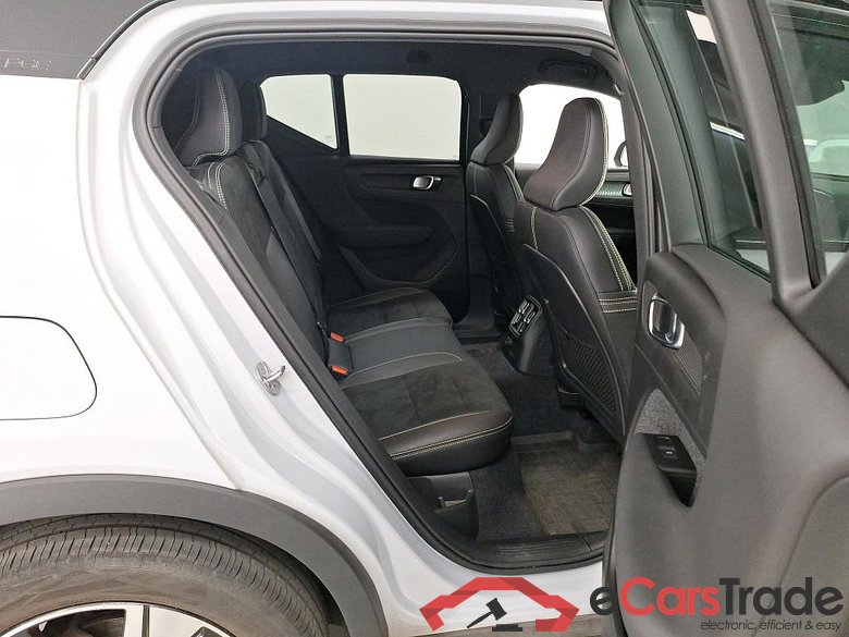VOLVO XC40 1.5 T4 RECHARGE GEARTRONIC R-DESIGN #6
