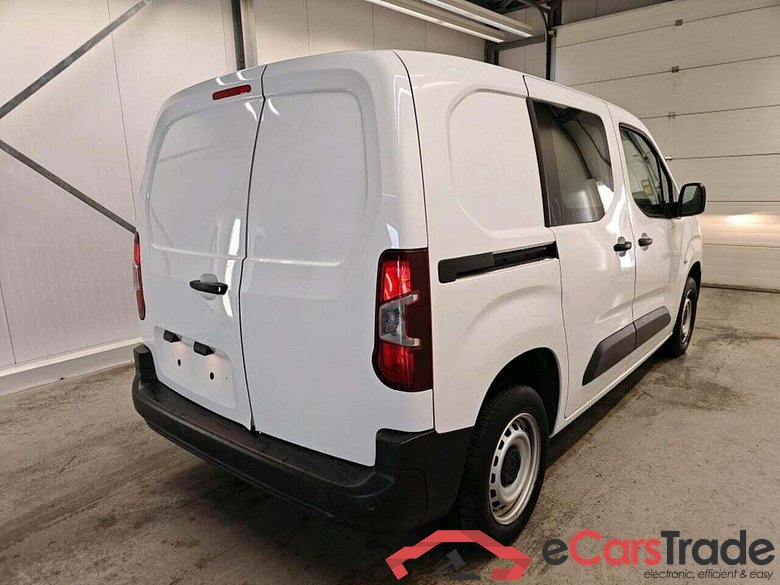 PEUGEOT Partner 1.2 PT. Premium #2