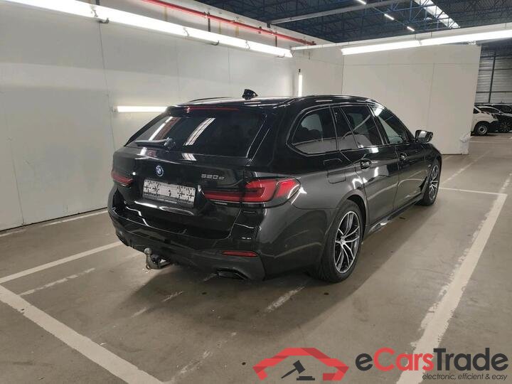 BMW 5 Reeks Touring 5 Reeks Touring 520e 150kW (PHEV) 150kW/204pk  5D/P Auto-8 #4