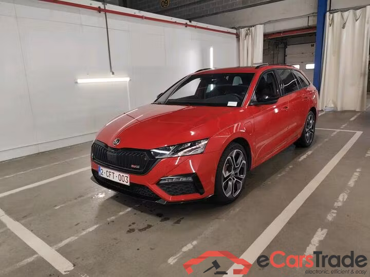 Skoda Octavia Combi Octavia Combi 1.4 TSI PHEV DSG6 RS (PHEV) 180kW/245pk  5D/P Auto-6