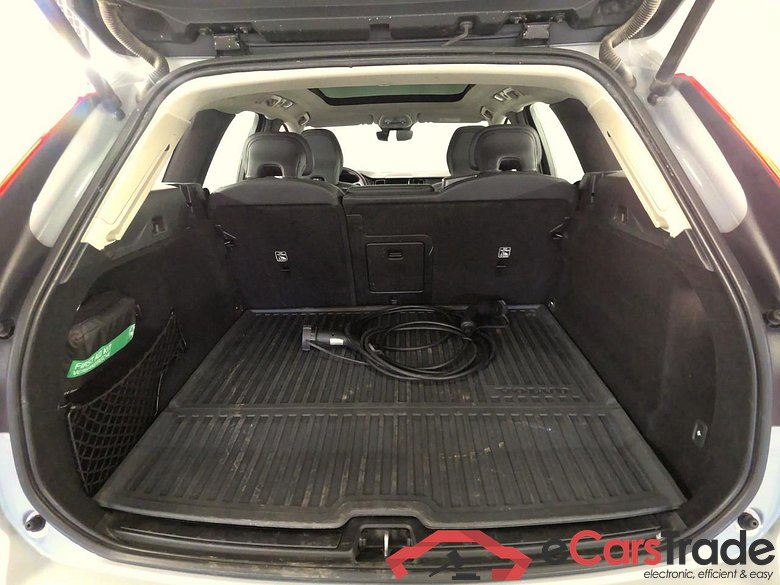 XC60 T6 350 Co.Ed.Rec. AWD Aut #6