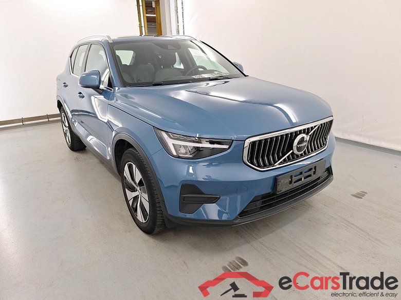 VOLVO XC40 1.5 T4 PHEV CORE DCT #2