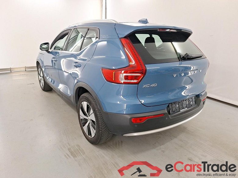 VOLVO XC40 1.5 T4 PHEV CORE DCT #3
