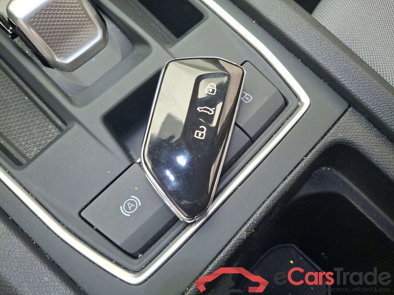 SEAT LEON ST 2.0 TDI STYLE DSG #4