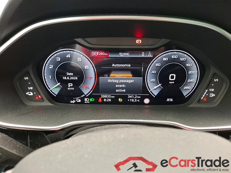 AUDI Q3 / 2018 / 5P / SUV 45 TFSI E 245 S TRONIC S LINE #6