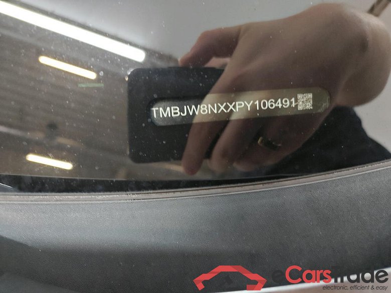 SKODA Octavia Combi 110 kW #3