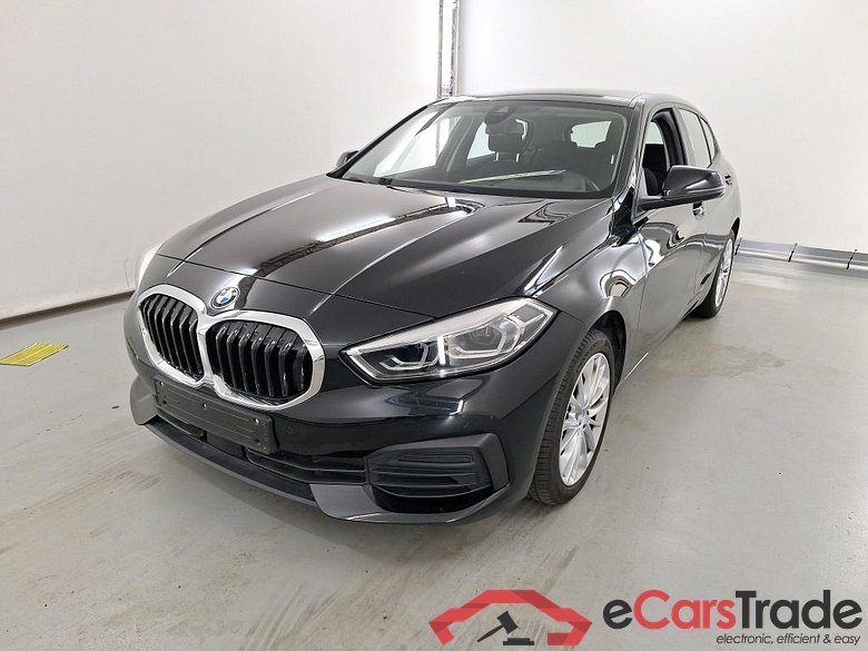 BMW 1 SERIES HATCH 1.5 118IA (100KW) #1