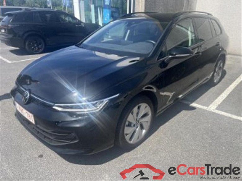 VOLKSWAGEN Golf VIII SW Golf Variant 1.5 eTSI Life Business Premium DSG
