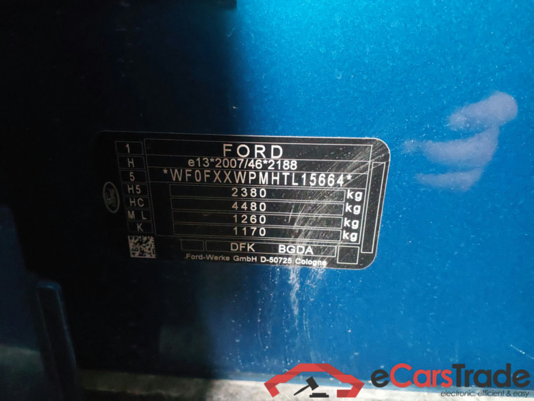 FORD Kuga 2.5 PHEV 243cv WT Gancho Automatico St Line X(Pano-Roof + Winterpack) #5
